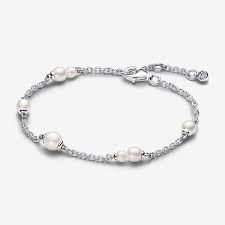 593172C01-16 Pandora Sterling silver bracelet with white treated f